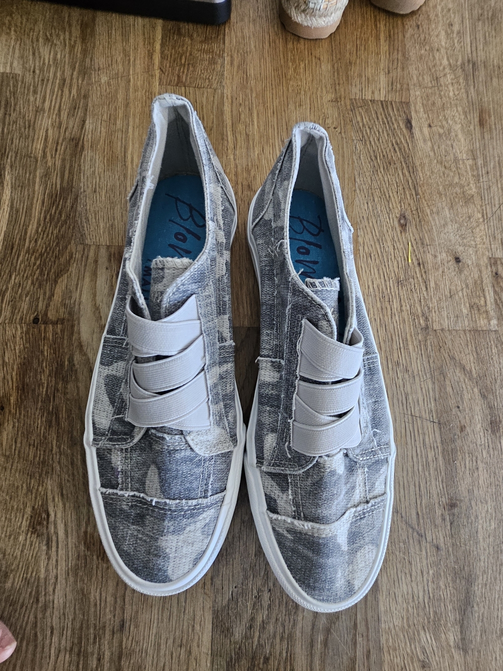 Blowfish Gray Distressed Canvas Slip-On Sneakers with Elastic Straps